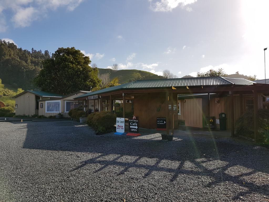 Flat Hills Tourist Park 3*